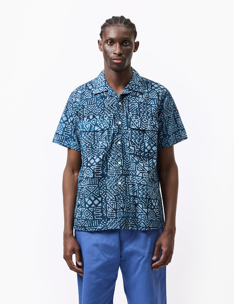 Beams Plus Open Collar Batik Print Shirt - Blue