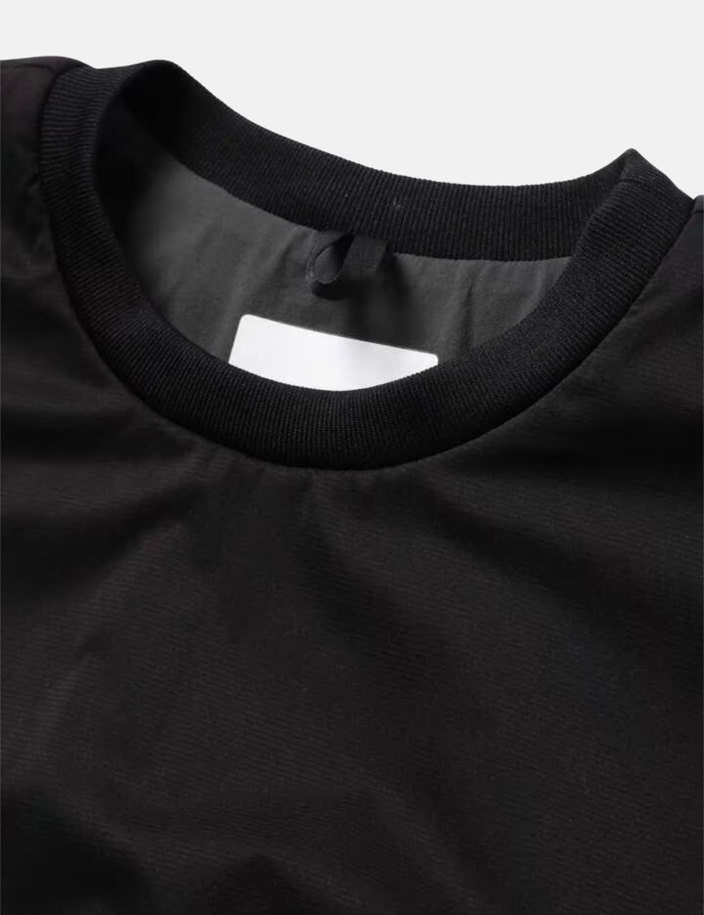 and Wander Alpha AIR T-Shirt - Black | Article.