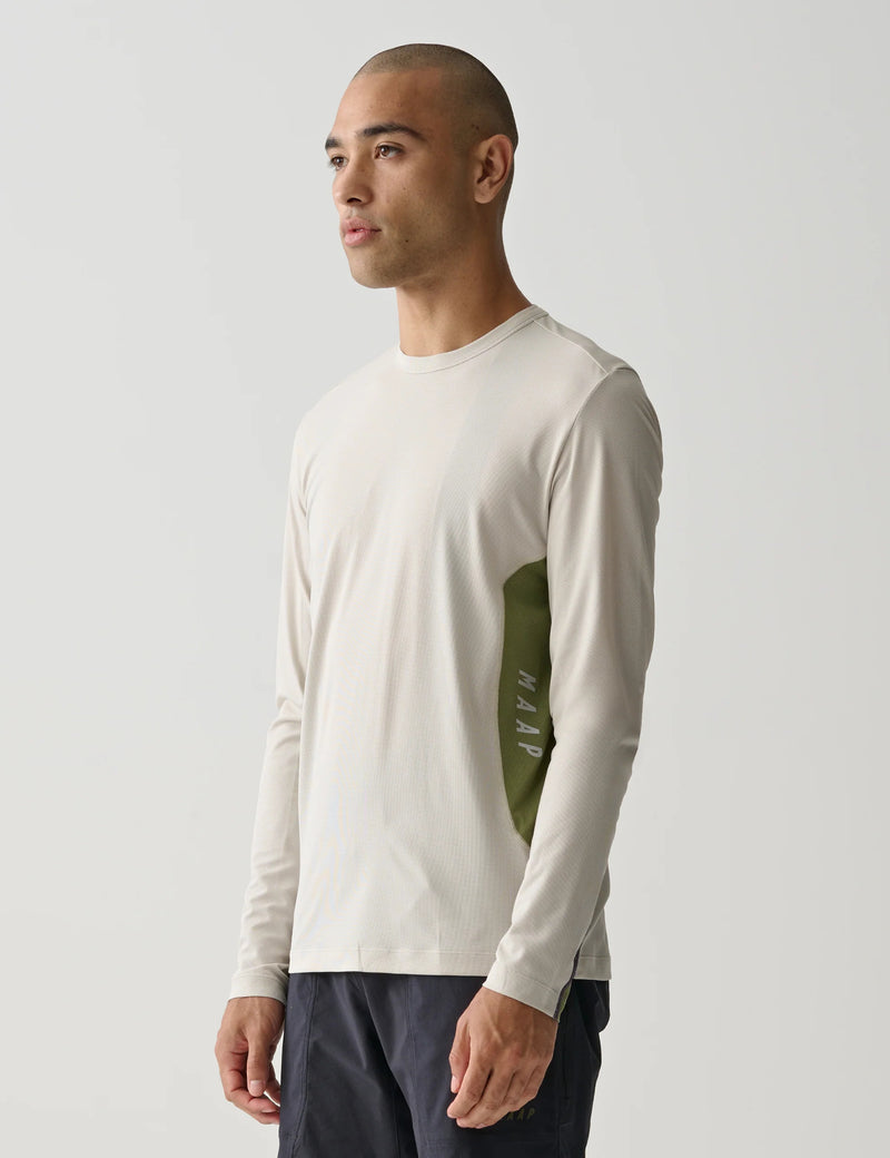 Maap Alt_Road Tech Long Sleeve Tee - Fog