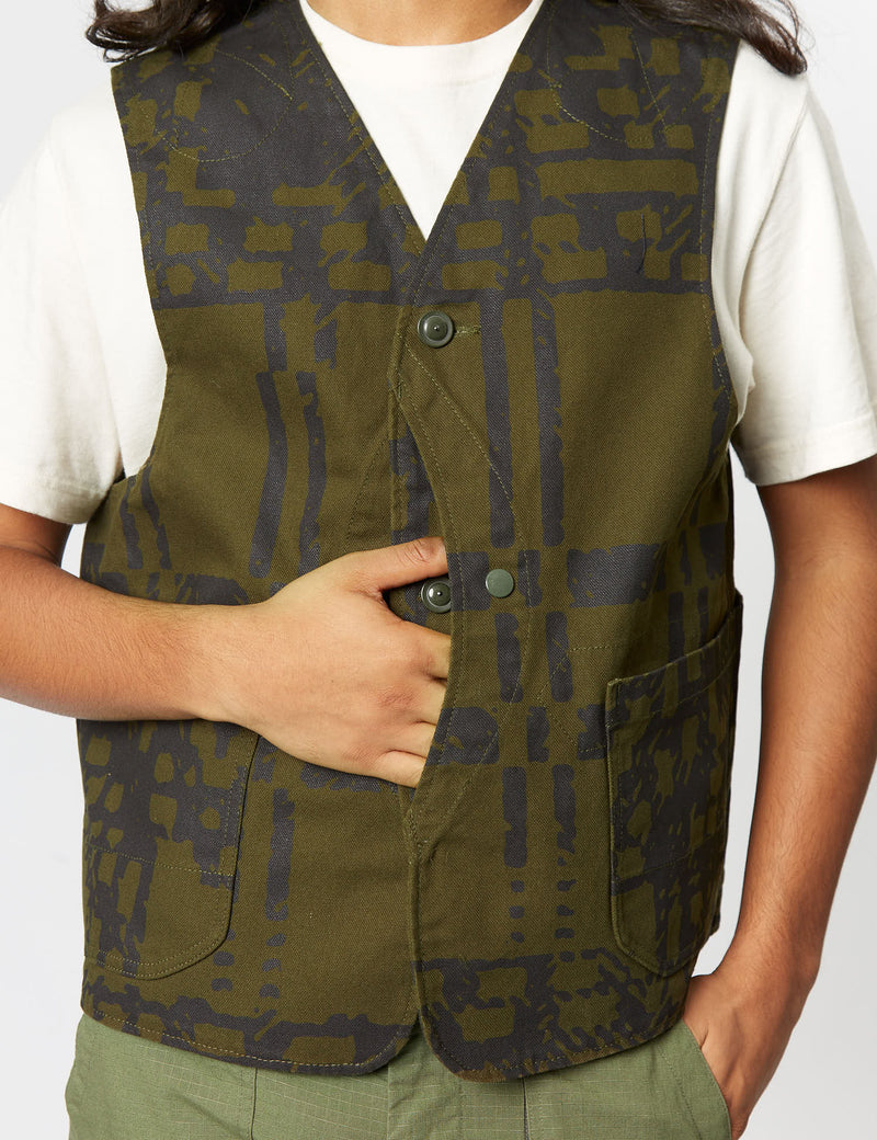 Engineered Garments Upland Vest (Plaid) - Olive Green