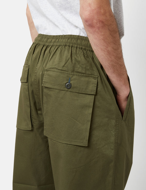 Universal Works Parachute Pant (Wide) - Olive Green