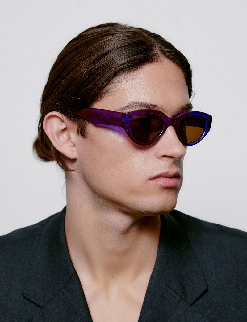 A. Kjaerbede Winnie Sunglasses - Purple Transparent