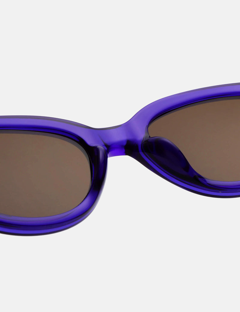 A. Kjaerbede Winnie Sunglasses - Purple Transparent