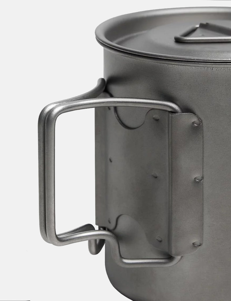 GOOPiMADE GH-01 Bergsteigerbecher (420 ml) – Titan