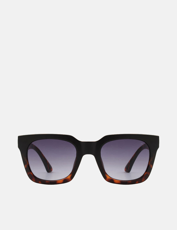 A. Kjaerbede Nancy Sunglasses - Black Demi Tortoise