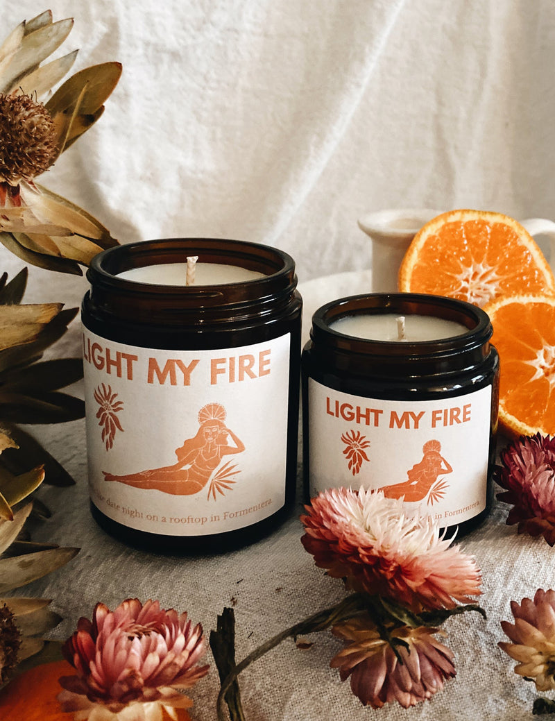 Les Boujies Light My Fire Kerze (6 Unzen) – Kardamom & Mimose