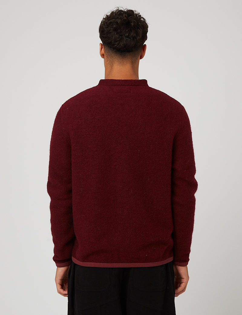 Sierra Fleece Crew in Very Berry