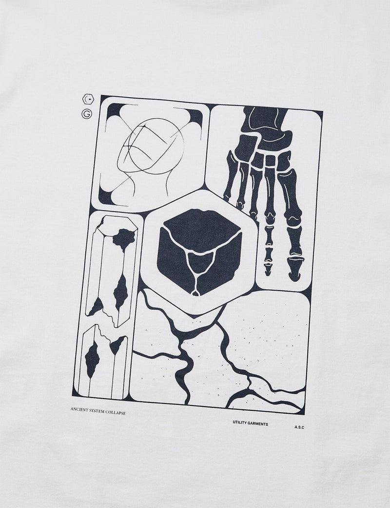 GOOPiMADE Archäologie Grafik Langarm-T-Shirt - Weiß