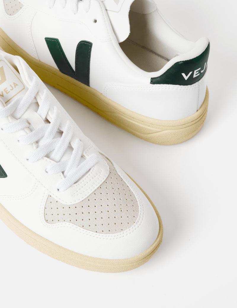 Veja V-10 CWL Trainers - White/Brittany